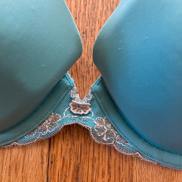 3/$15 Victoria's Secret Angels Turquoise Lined IPEX Bra.  34B, Full Coverage - Picture 3 of 8
